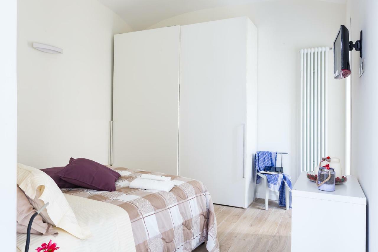 Sixty One Luxury Room Рим Екстер'єр фото